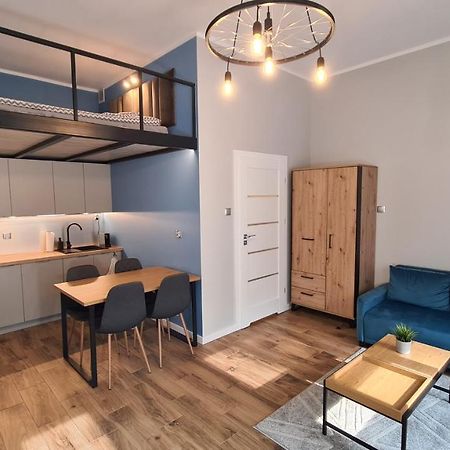 גניזנו Apartament Parkowy Antresola מראה חיצוני תמונה